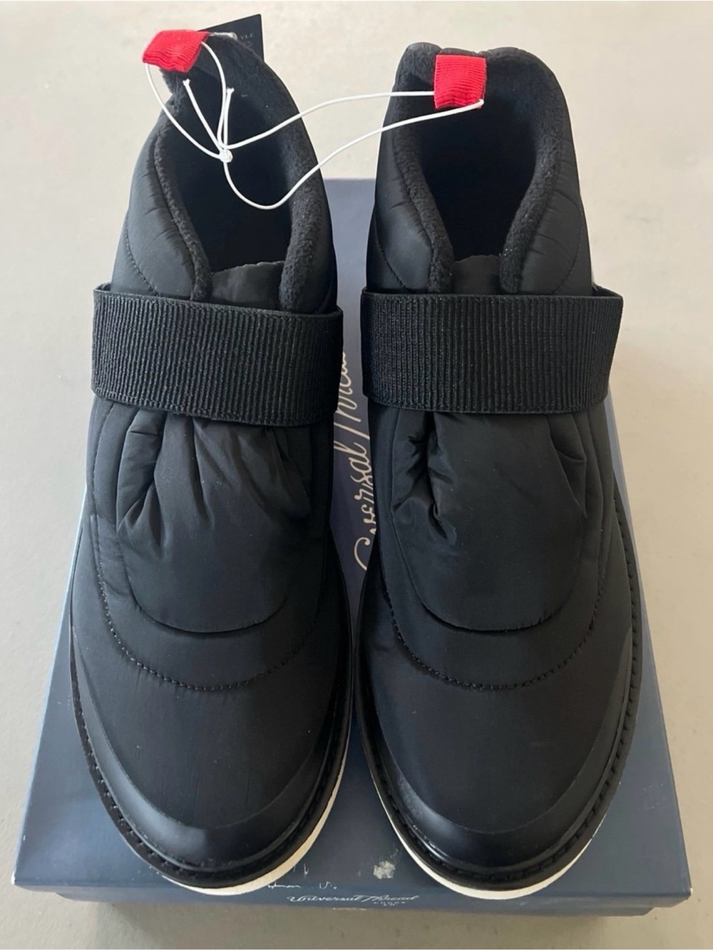 Women’s Water Repellent Shoes Size 12